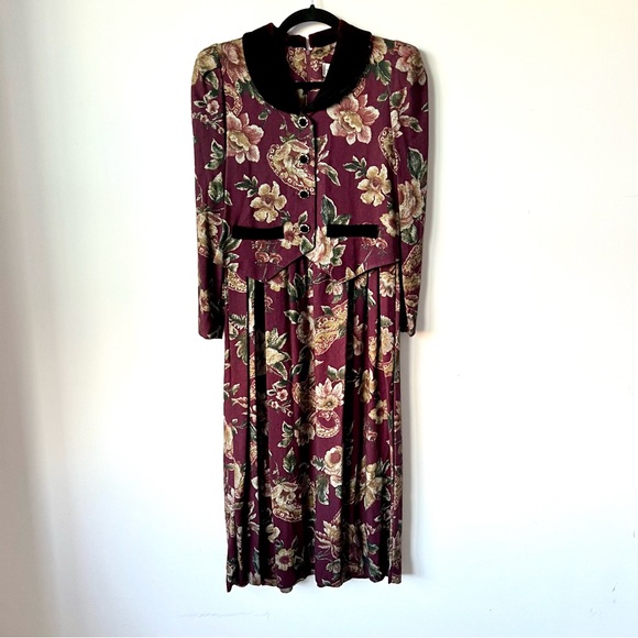 Vintage MOLLY MALLOY Petite Floral Velvet Collar Long Sleeve Dress—SZ. 4P - Picture 17 of 17
